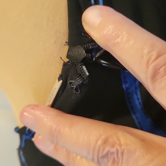 Tahari Dress, 12 - Picture 7 of 16